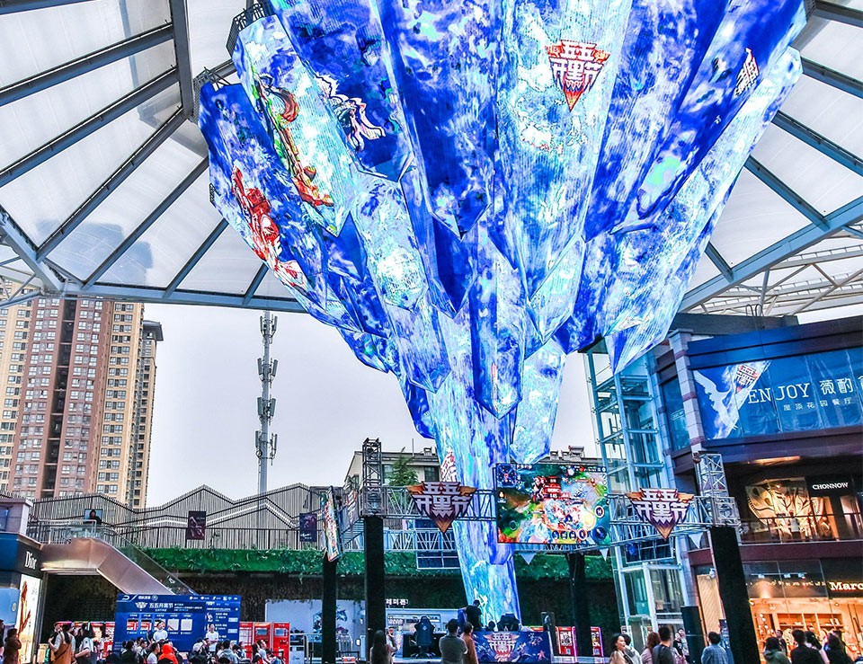 15VIP太阳成显示史诗巨作-西安G-Park水晶屏